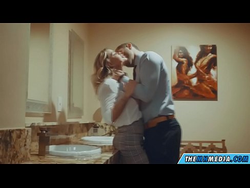 ❤️ Ina whakawaia koe e te kakaho tetona i roto i te wharepaku whanui ataata porn i mi.sexvideosex.top ﹏